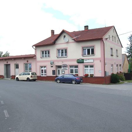 Hostinec Na Navsi Javornik  Ngoại thất bức ảnh
