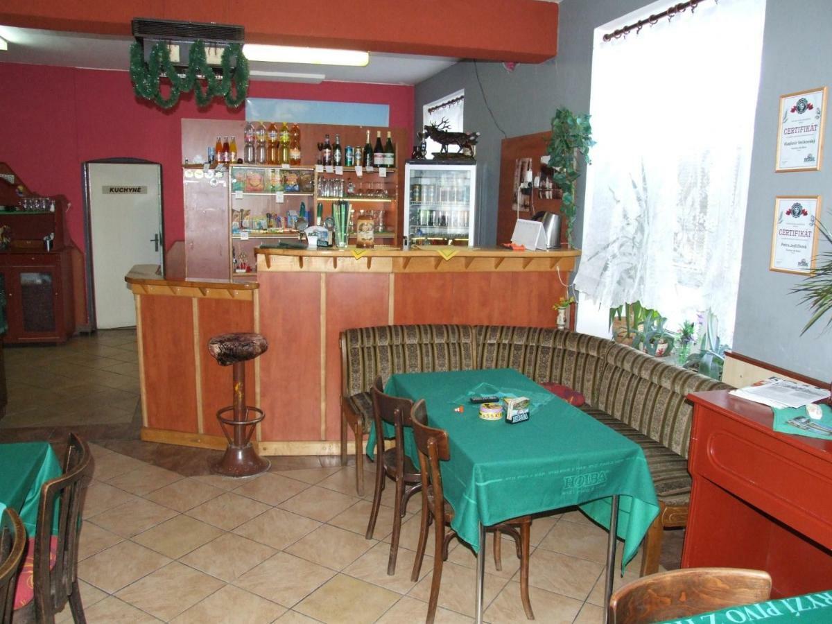 Hostinec Na Navsi Javornik  Ngoại thất bức ảnh